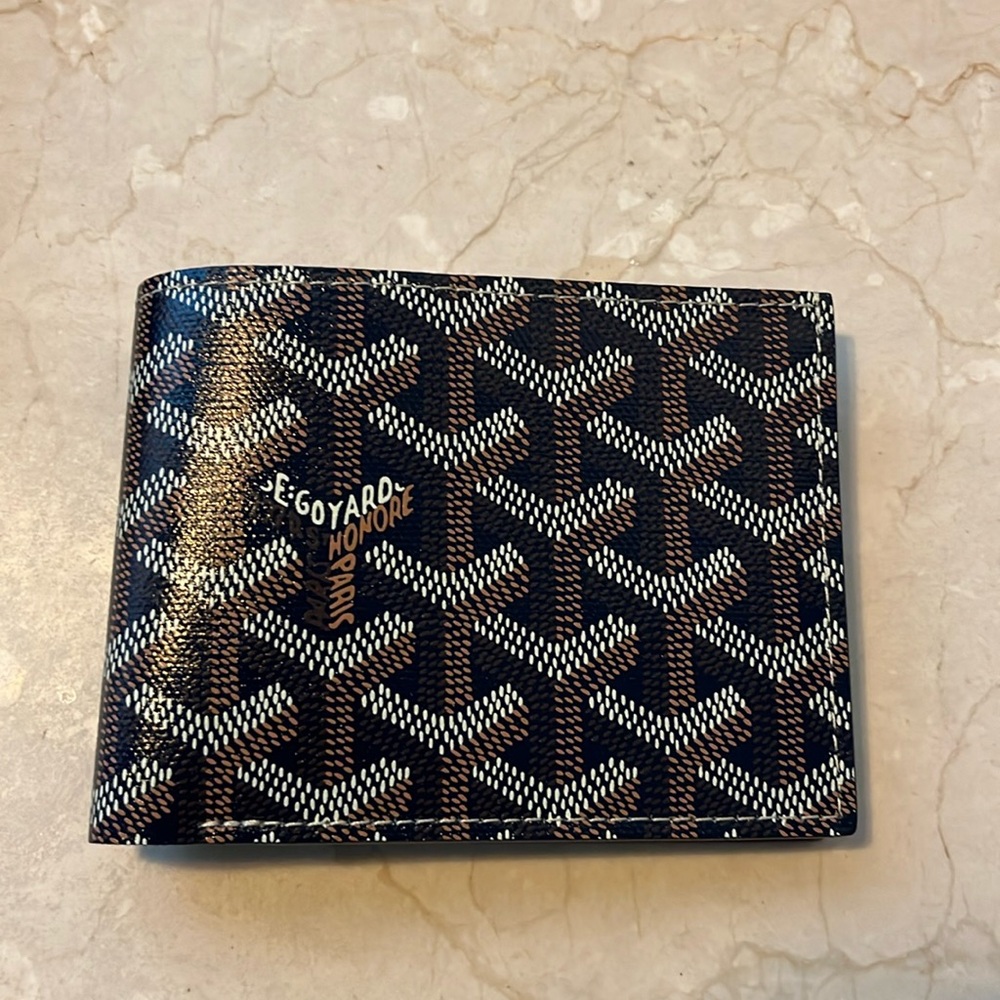 Men’s Goyard Victoire Wallet- Navy Blue BNIB